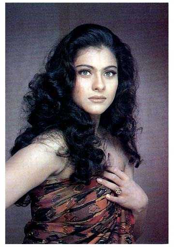 kajol31.jpg (25929 bytes)